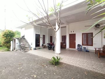 RUMAH KOST 5 KAMAR HARGA MIRING DI JIMBARAN DEKAT UDAYANA