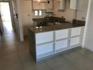 Semipiso en venta en Lanus Oeste