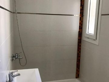 Semipiso en venta en Lanus Oeste