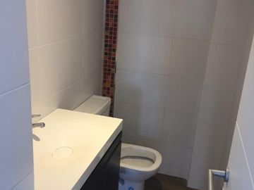 Semipiso en venta en Lanus Oeste