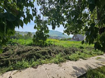 Sitio en venta con urbanismo completo en Chicureo