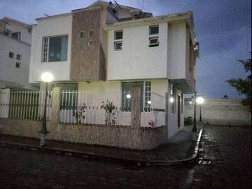 Venta de casa en Otavalo
