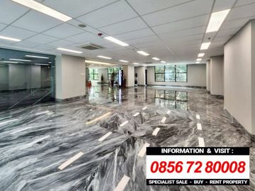 DIJUAL GEDUNG KOMERSIAL di Jl KEBAYORAN BARU / PAKUBUWONO, JAKSEL