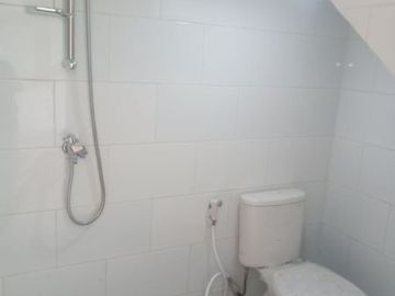 BEST SELLER di Bandung Timur Cileunyi Rumah 2LT Harga Dibawah 1M