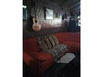 CASA AMOBLADA EN CERRO VIENTO