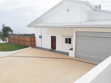 Modern House and Lot with Pool and Fantastic Views in Dalaguete ID 14642