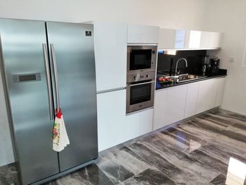 Modern House and Lot with Pool and Fantastic Views in Dalaguete ID 14642