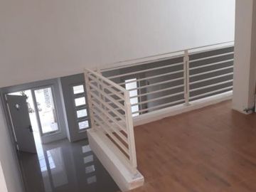Dijual rumah baru renovasi di taman sulfat kota malang