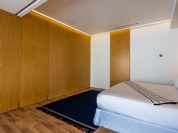Pier 57 Unit 108