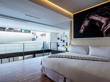 Pier 57 Unit 108