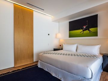 Pier 57 Unit 108