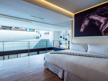 Pier 57 Unit 108