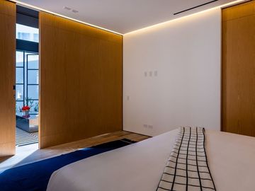 Pier 57 Unit 108