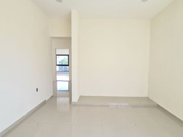 Casa en VENTA de 4 recamaras fracc Lomas Residencial