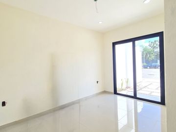 Casa en VENTA de 4 recamaras fracc Lomas Residencial