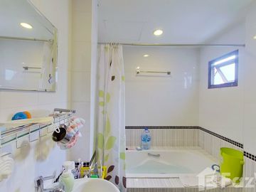 3 Bedroom Apartment for sale at Pooh House