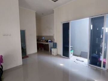 Rumah 1 lantai dalam komplek poin mas mampang depok
