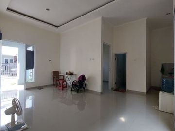 Rumah 1 lantai dalam komplek poin mas mampang depok