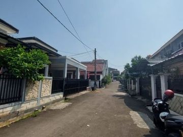 Rumah 1 lantai dalam komplek poin mas mampang depok