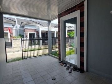 Rumah 1 lantai dalam komplek poin mas mampang depok