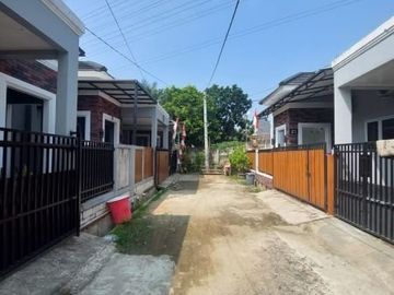 Rumah 1 lantai dalam komplek poin mas mampang depok