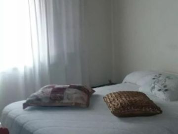 PERMUTA - CHALET DE 4 AMBIENTES EN VENTA - ITUZAINGO NORTE