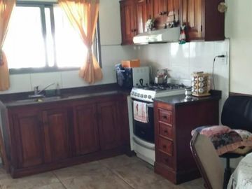 PERMUTA - CHALET DE 4 AMBIENTES EN VENTA - ITUZAINGO NORTE