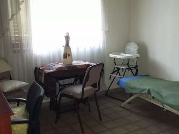 PERMUTA - CHALET DE 4 AMBIENTES EN VENTA - ITUZAINGO NORTE