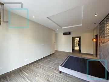 CASA EN VENTA LA JOYA RESIDENCIAL ZONA CARRETERA NACIONAL MONTERREY