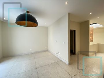 CASA EN VENTA LA JOYA RESIDENCIAL ZONA CARRETERA NACIONAL MONTERREY