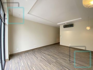 CASA EN VENTA LA JOYA RESIDENCIAL ZONA CARRETERA NACIONAL MONTERREY