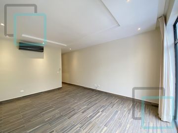 CASA EN VENTA LA JOYA RESIDENCIAL ZONA CARRETERA NACIONAL MONTERREY