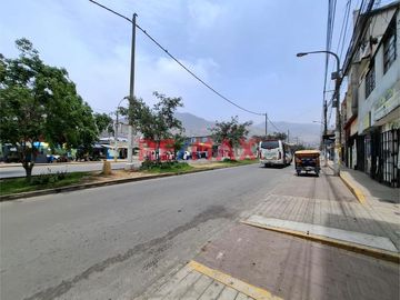 En Venta Excelente Terreno En Campoy, San Juan De Lurigancho
Tenemos una excelente opción de inversión para ti, se trata de dos terrenos que están ju