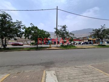 En Venta Excelente Terreno En Campoy, San Juan De Lurigancho
Tenemos una excelente opción de inversión para ti, se trata de dos terrenos que están ju