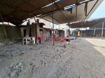En Venta Excelente Terreno En Campoy, San Juan De Lurigancho
Tenemos una excelente opción de inversión para ti, se trata de dos terrenos que están ju