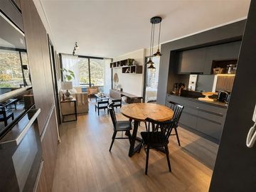 Departamento en arriendo de 2 dorm. en Lo Barnechea