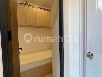 Rumah Cantik 2 Lantai dengan Promo Launcjing Free Smarthome