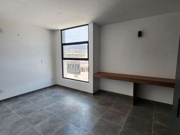 CASA EN PRIVADA CON ALBERCA