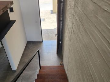 CASA EN PRIVADA CON ALBERCA