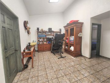 CASA EN VENTA CON SEGURIDAD EN JARDINES BELLAVISTA, TLALNEPANTLA DE BAZ