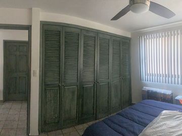 CASA EN VENTA CON SEGURIDAD EN JARDINES BELLAVISTA, TLALNEPANTLA DE BAZ