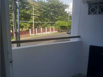 SE  VENDE APARTAMENTO FRENTE A PARQUE OMAR 1 REC AMOBLADO PH DON OMAR