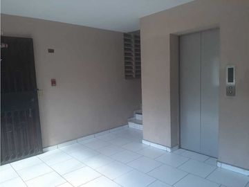 SE  VENDE APARTAMENTO FRENTE A PARQUE OMAR 1 REC AMOBLADO PH DON OMAR