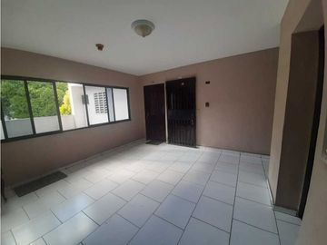 SE  VENDE APARTAMENTO FRENTE A PARQUE OMAR 1 REC AMOBLADO PH DON OMAR