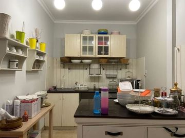 Rumah Fully Furnish Posisi Hook Di Komplek Tanjung Barat Indah