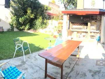 Venta- Las Heras 2700 - Casa 5 AMB.
