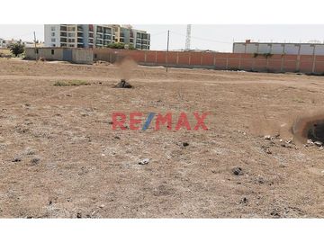 VENTA DE TERRENO URBANO 🤗
📍 UBICACIÓN: Sub Lote IB Norte Fundo Arenales 
          Pimentel, Chiclayo, Lambayeque.
📏 AREA:  830 m²
💰 Precio: $ 144