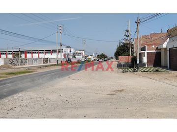 VENTA DE TERRENO URBANO 🤗
📍 UBICACIÓN: Sub Lote IB Norte Fundo Arenales 
          Pimentel, Chiclayo, Lambayeque.
📏 AREA:  830 m²
💰 Precio: $ 144