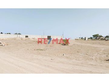 VENTA DE TERRENO URBANO 🤗
📍 UBICACIÓN: Sub Lote IB Norte Fundo Arenales 
          Pimentel, Chiclayo, Lambayeque.
📏 AREA:  830 m²
💰 Precio: $ 144