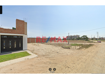 VENTA DE TERRENO URBANO 🤗
📍 UBICACIÓN: Sub Lote IB Norte Fundo Arenales 
          Pimentel, Chiclayo, Lambayeque.
📏 AREA:  830 m²
💰 Precio: $ 144
